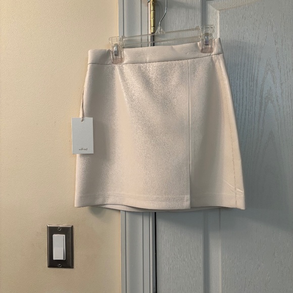 NWT Aritizia Vegan mini skirt - Picture 1 of 2